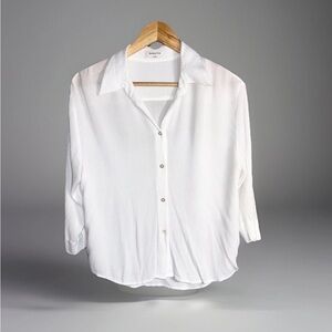 Aritzia Babaton viscose button up blouse shirt gauzy slim stretchy